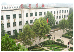 學(xué)校概況.jpg